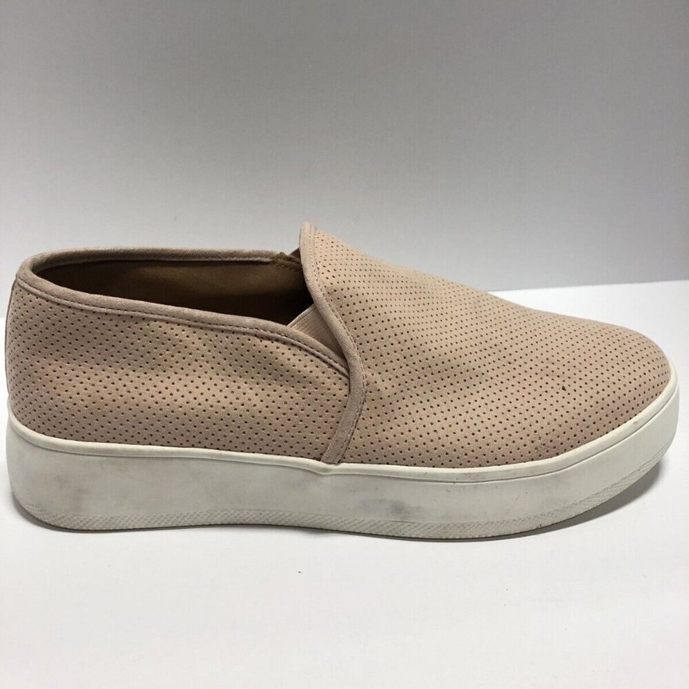 Steve Madden Women’s Gracy Slip-On Shoes Blush, Size 10M